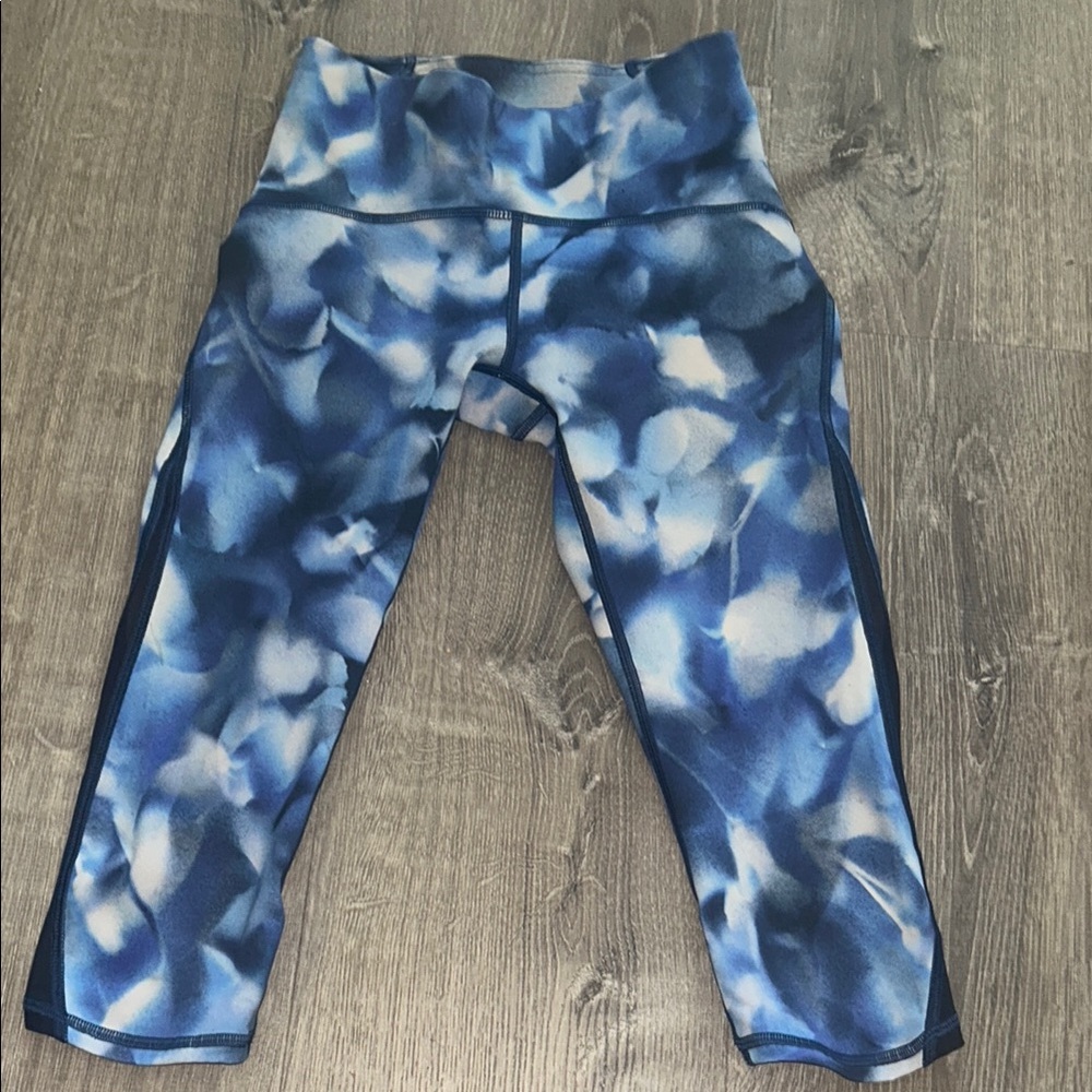 Lululemon Athletica Blue Ankle Leggings